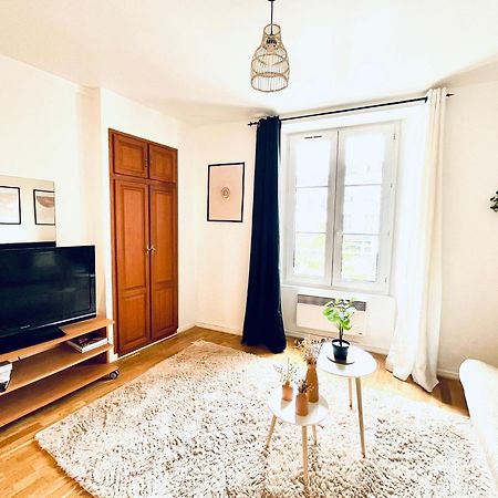 Cosy Studio In The Center Of Fontainebleau Esterno foto