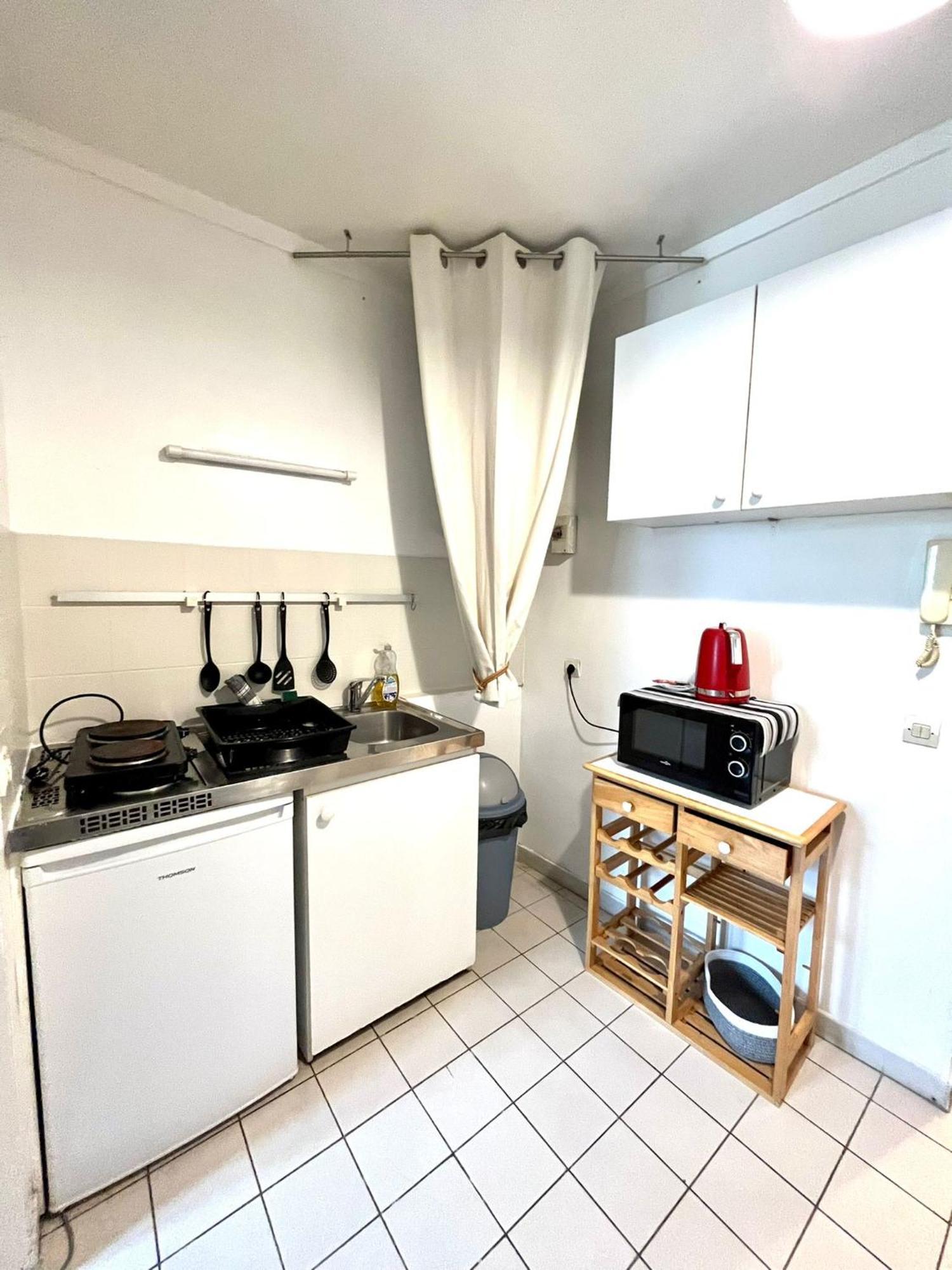 Cosy Studio In The Center Of Fontainebleau Esterno foto